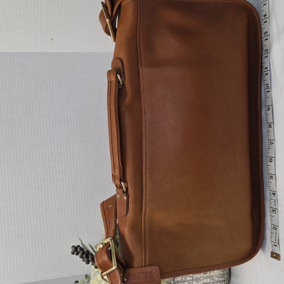 VTG COACH MUSETTE 1970'S Handbag Color: TAN Saddle Bag - Picture 9 of 14